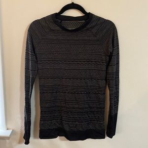 Lululemon Women Long Sleeve Medium